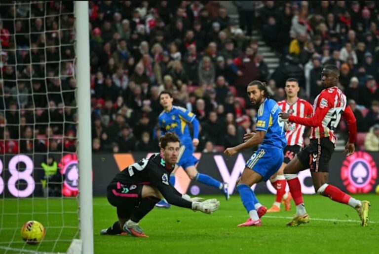 Calvert-Lewin Strikes as Injury Scare for Dubravka Adds Drama in Premier League Clash