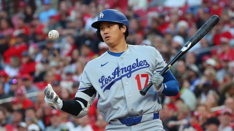 Dodgers Stumble in Series Opener as Cardinals Cruise to 7-2 Victory